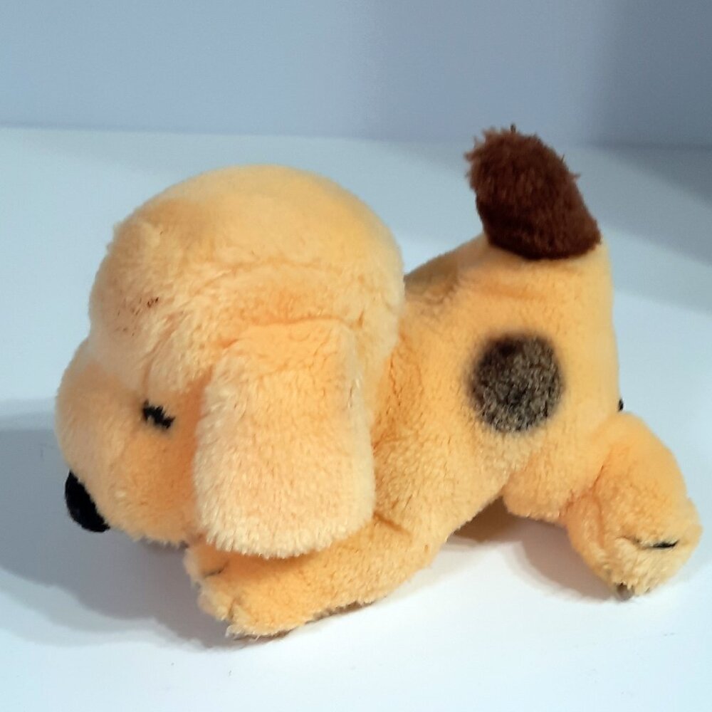 Vintage 1983 Spot the Dog Plush Stuffed Animal Puppy 8" Eric Hill Cuddle Toy
